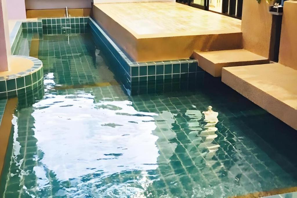 Na Tubthieng Boutique Resort Trang Esterno foto