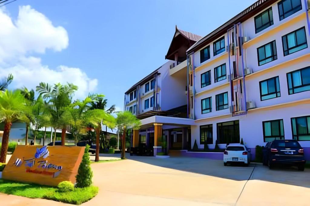 Na Tubthieng Boutique Resort Trang Esterno foto